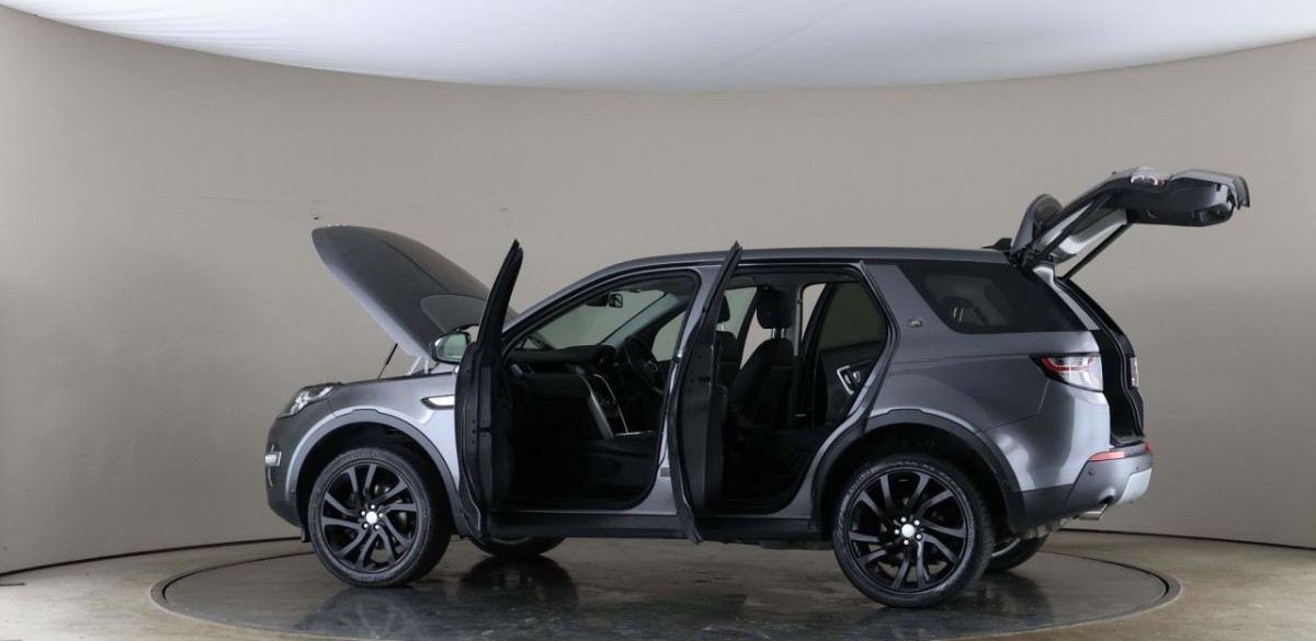 LAND ROVER DISCOVERY SPORT 2.0 TD4 HSE LUXURY 5D 180 BHP - 2015 - £14,990