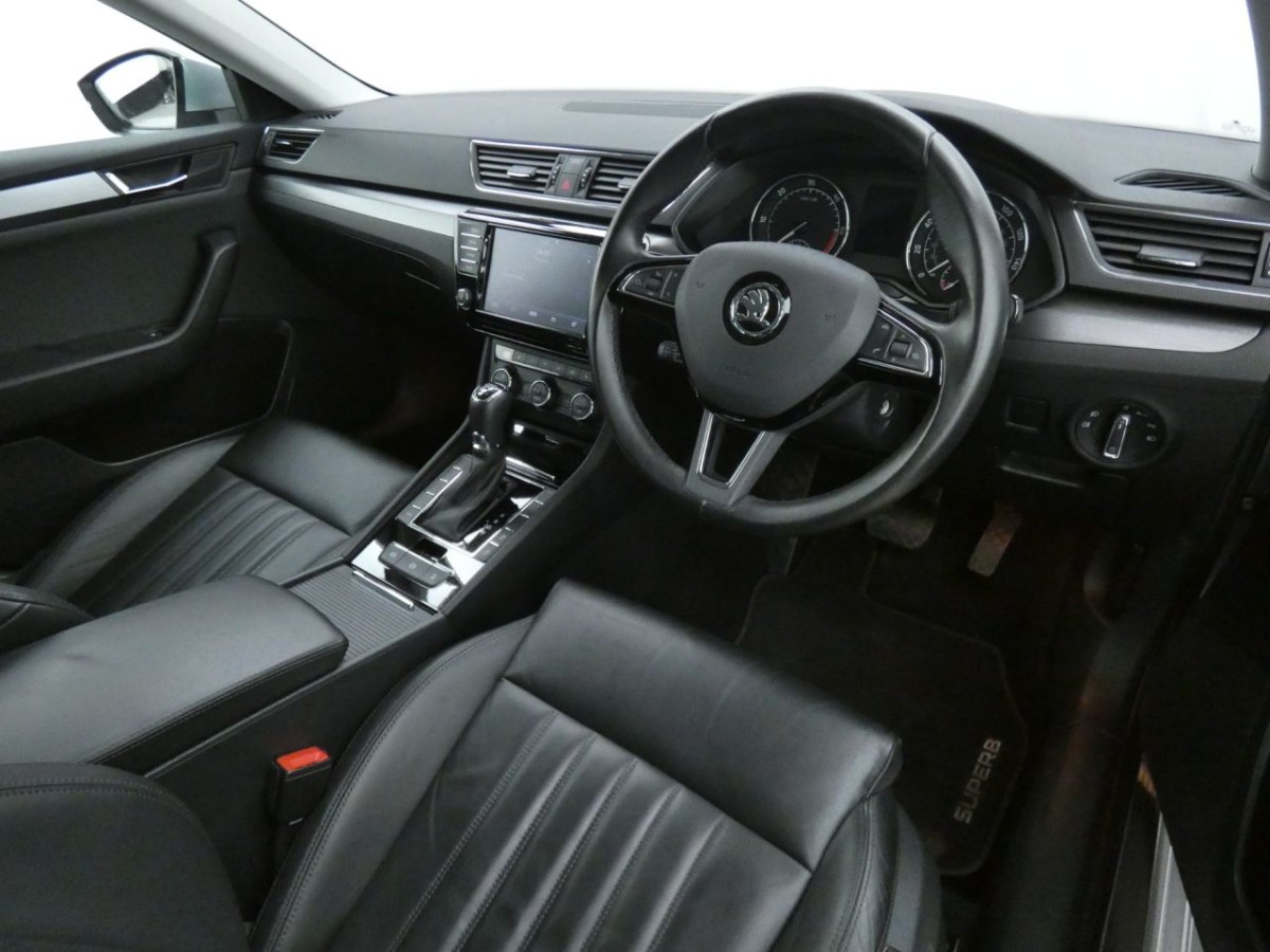 SKODA SUPERB 2.0 SE L EXECUTIVE TDI DSG 5D AUTO 148 BHP - 2016 - £15,400