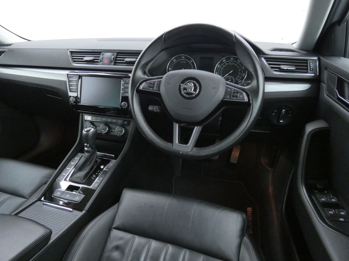 SKODA SUPERB 2.0 SE L EXECUTIVE TDI DSG 5D AUTO 148 BHP - 2016 - £15,400