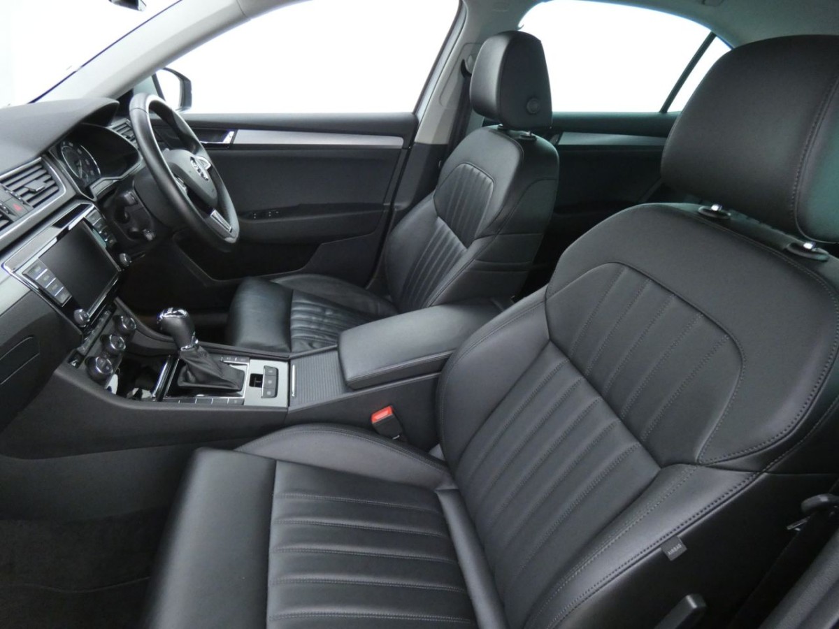 SKODA SUPERB 2.0 SE L EXECUTIVE TDI DSG 5D AUTO 148 BHP - 2016 - £15,400