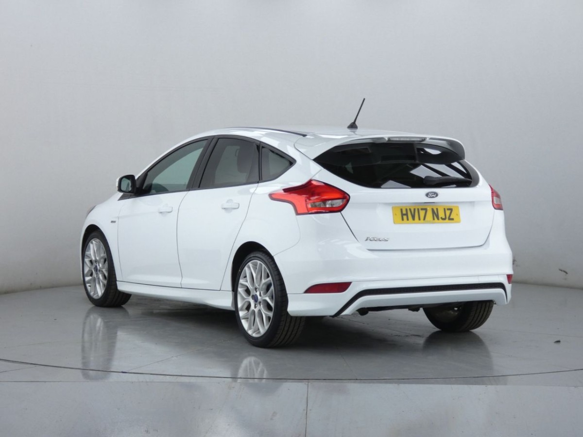 FORD FOCUS 1.5 ST-LINE TDCI 5D 118 BHP - 2017 - £11,990