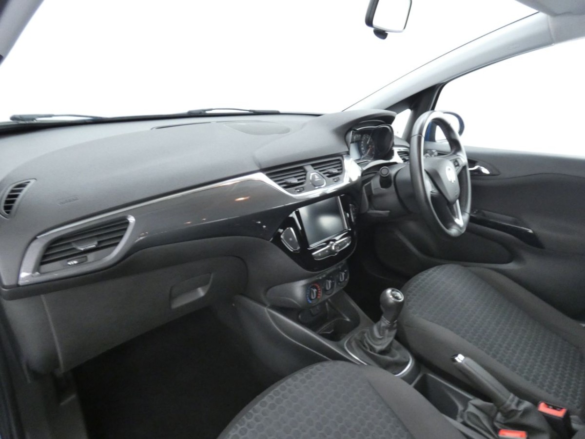 VAUXHALL CORSA 1.4 DESIGN 5D 89 BHP - 2018 - £8,990