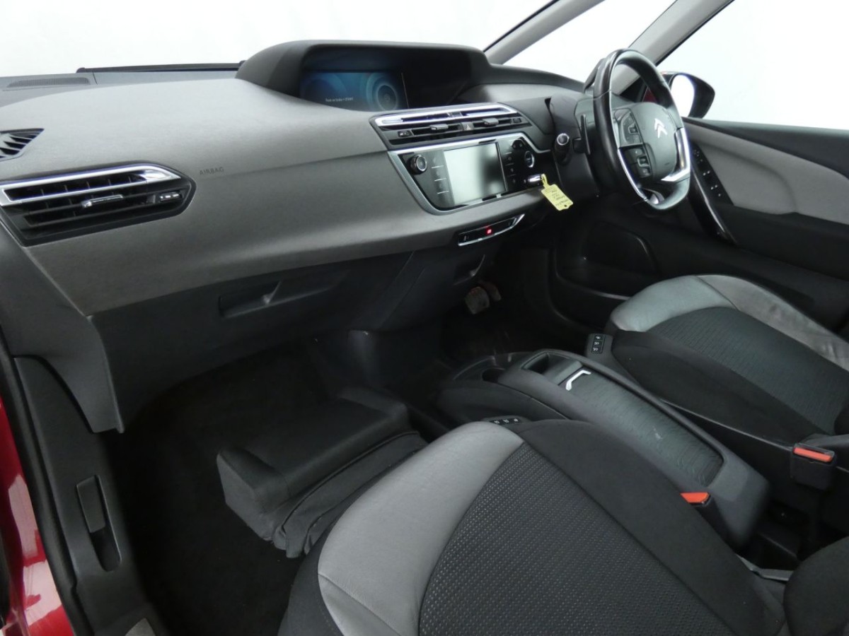 CITROEN C4 GRAND PICASSO 2.0 BLUEHDI EXCLUSIVE PLUS EAT6 5D 148 BHP - 2016 - £9,400