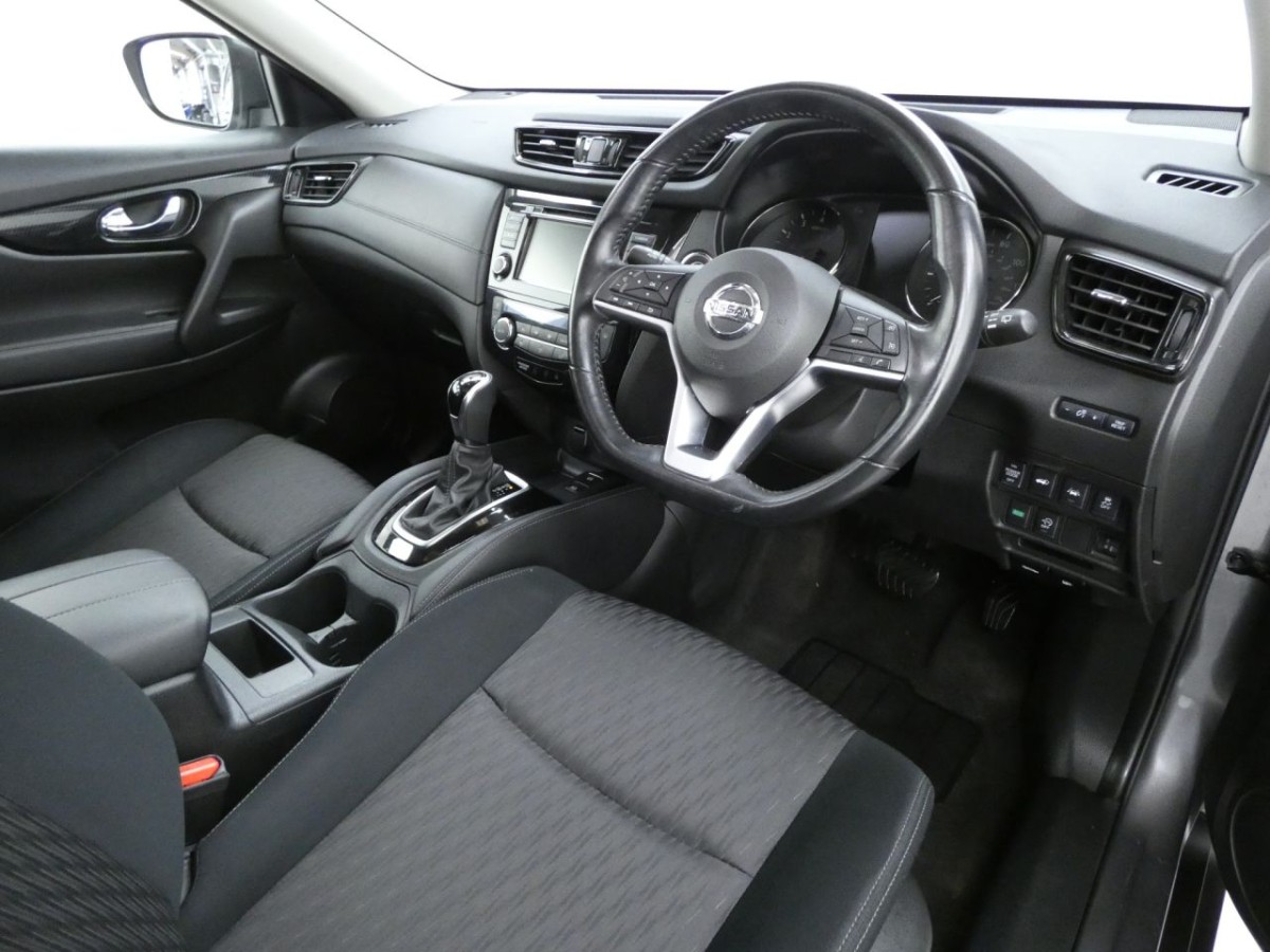 NISSAN X-TRAIL 1.3 DIG-T N-CONNECTA DCT 5D 156 BHP - 2021 - £21,400