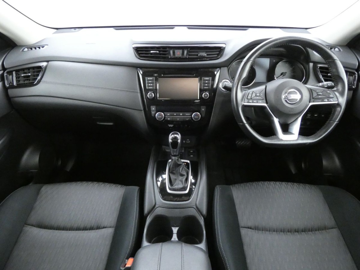 NISSAN X-TRAIL 1.3 DIG-T N-CONNECTA DCT 5D 156 BHP - 2021 - £21,400