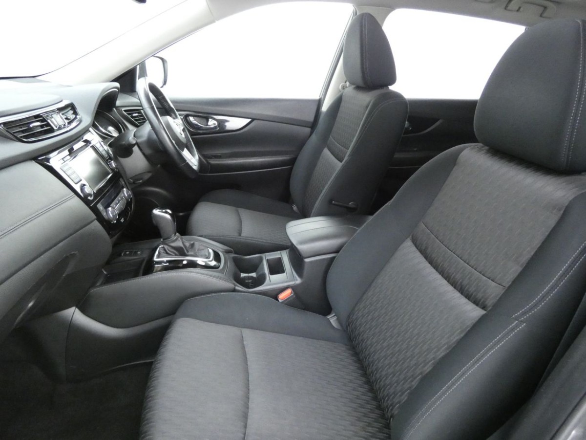 NISSAN X-TRAIL 1.3 DIG-T N-CONNECTA DCT 5D 156 BHP - 2021 - £21,400