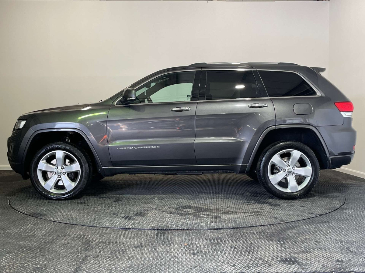 JEEP GRAND CHEROKEE 2017 (66) 3.0 V6 CRD OVERLAND SUV 5DR DIESEL AUTO 4WD EURO 6 (S/S) (250 PS) - 2017 - £14,250