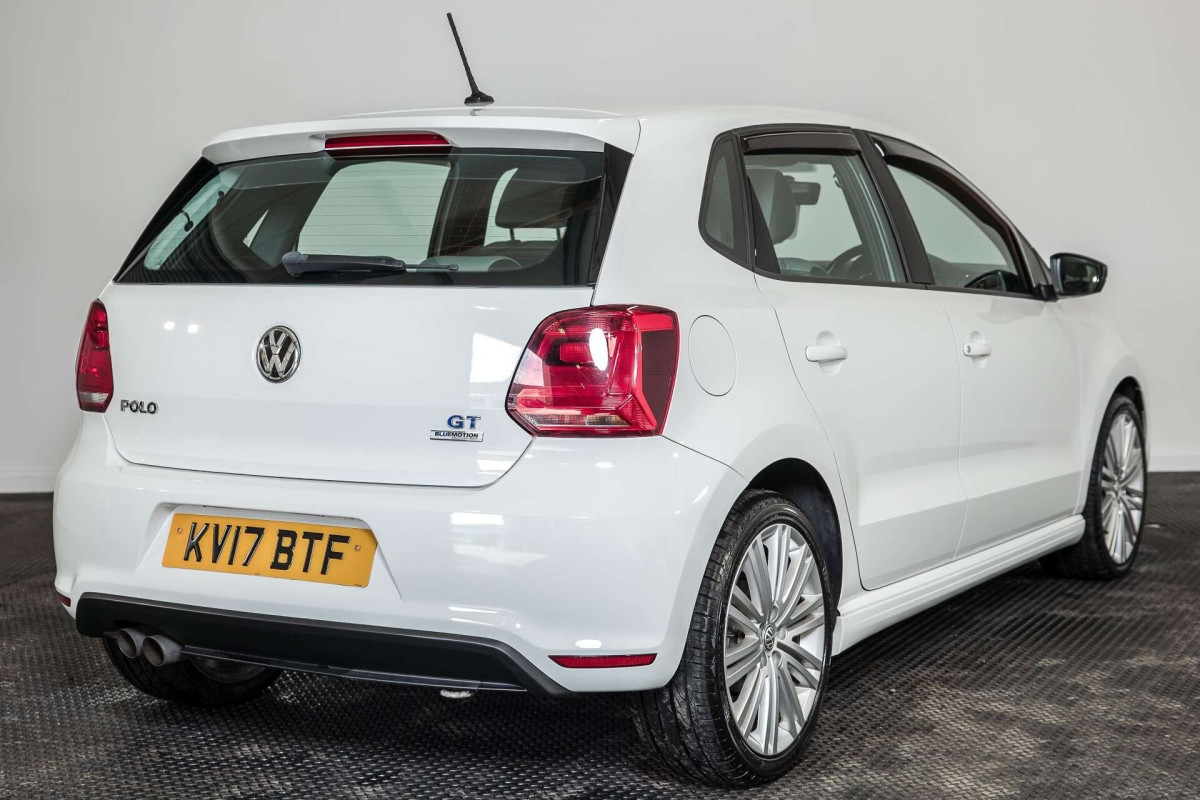 VOLKSWAGEN POLO 2017 (17) 1.4 TSI BLUEMOTION TECH ACT BLUEGT HATCHBACK 5DR PETROL MANUAL EURO 6 (S/S) - 2017 - £9,600