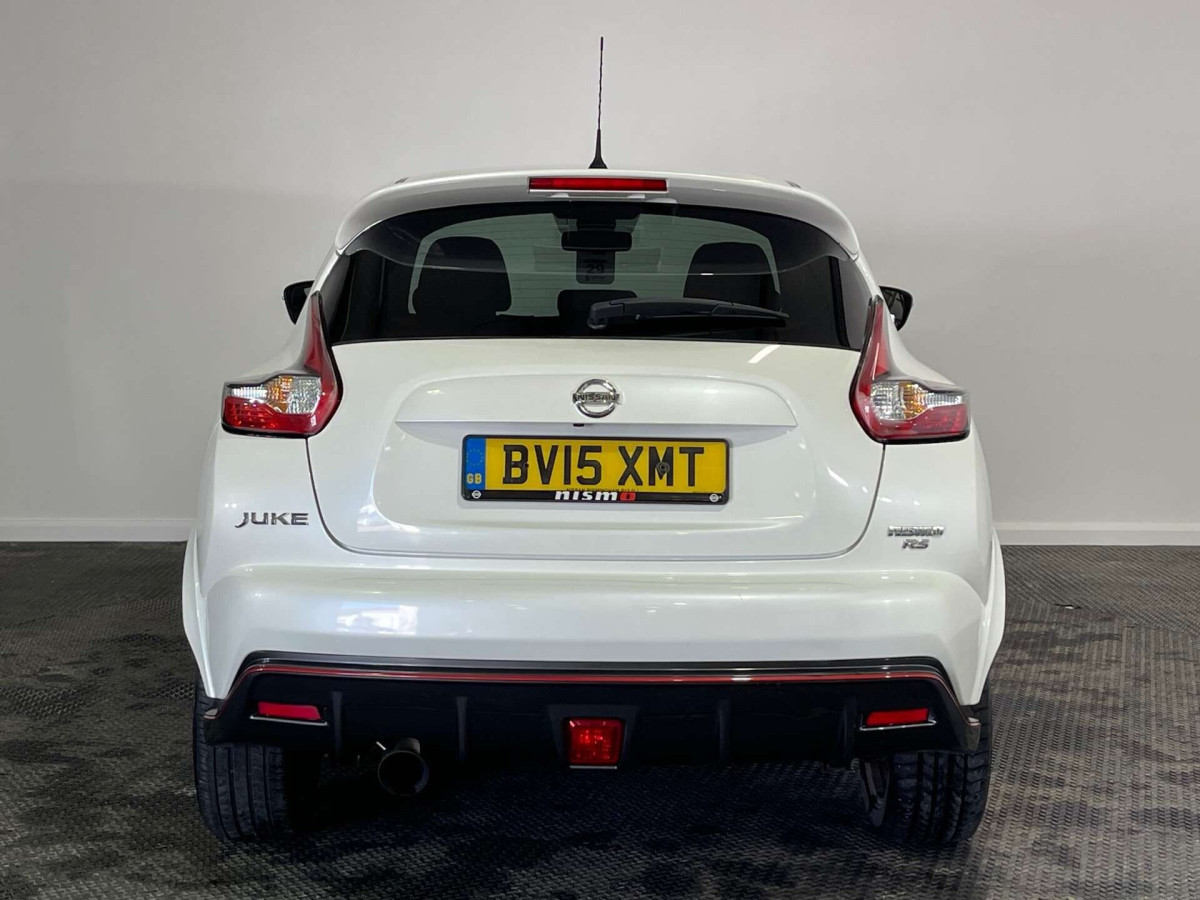 NISSAN JUKE 2015 (15) 1.6 DIG-T NISMO RS SUV 5DR PETROL MANUAL EURO 5 (218 PS) - 2015 - £8,500