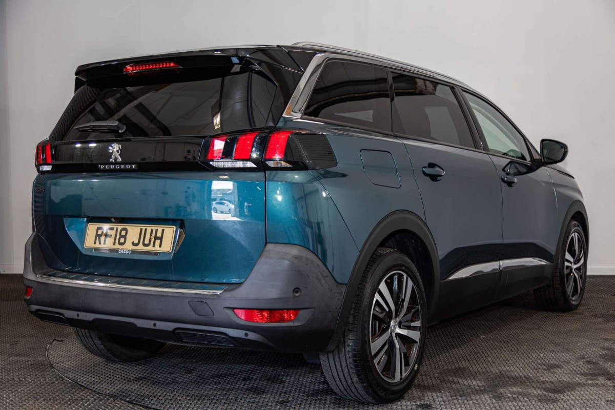 PEUGEOT 5008 2018 (18) 1.6 BLUEHDI ALLURE SUV 5DR DIESEL MANUAL EURO 6 (S/S) (120 PS) - 2018 - £12,000
