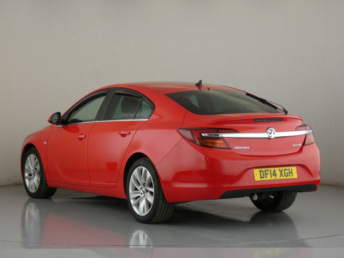 VAUXHALL INSIGNIA 2.0 SRI NAV CDTI ECOFLEX S/S 5D 138 BHP HATCHBACK - 2014 - £5,990