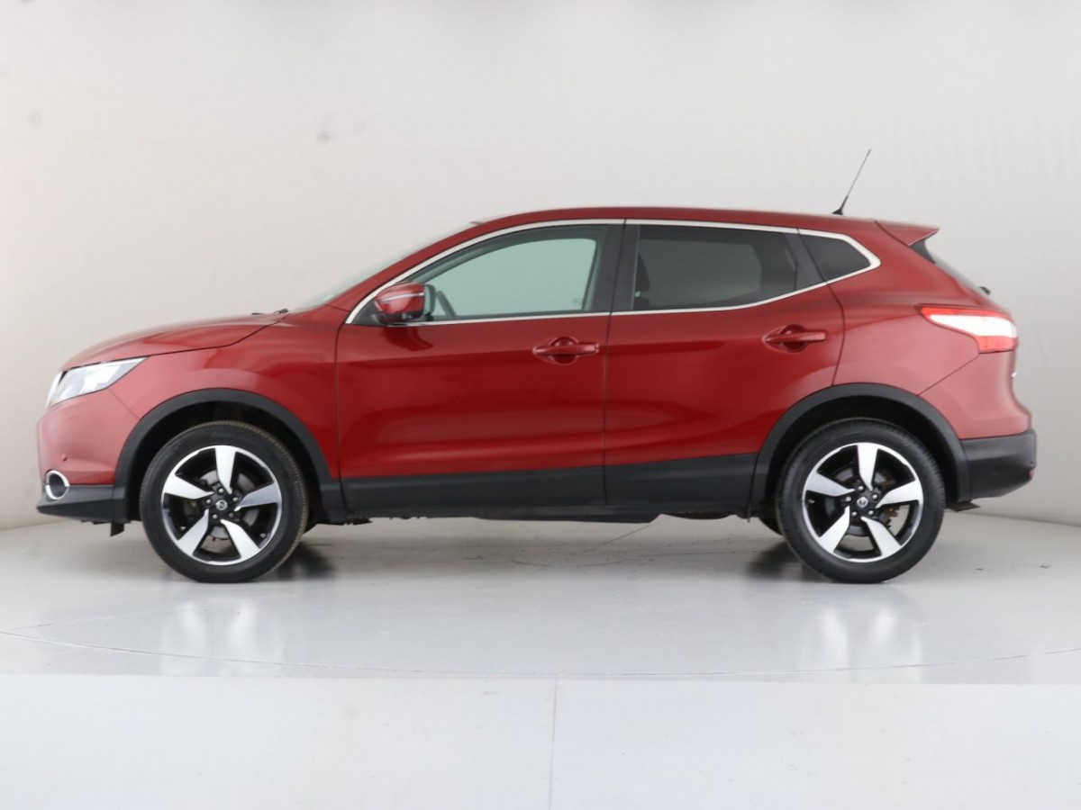 NISSAN QASHQAI 1.5 DCI N-TEC 5D 108 BHP - 2015 - £10,890