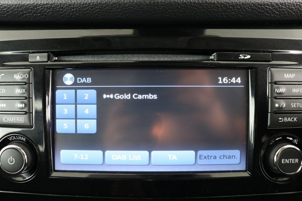 NISSAN QASHQAI 1.5 DCI N-TEC 5D 108 BHP - 2015 - £10,890