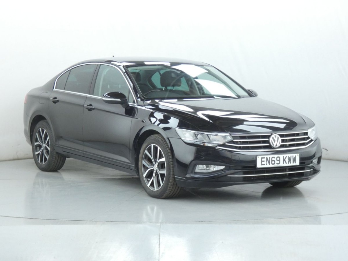 VOLKSWAGEN PASSAT 2.0 SEL TDI DSG 4D 148 BHP - 2020 - £12,700