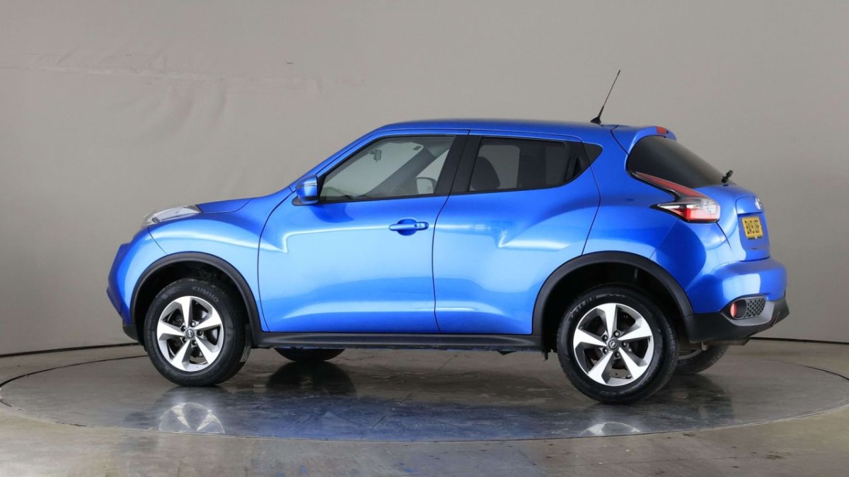 NISSAN JUKE 1.6 ACENTA XTRONIC 5D 112 BHP - 2019 - £10,790