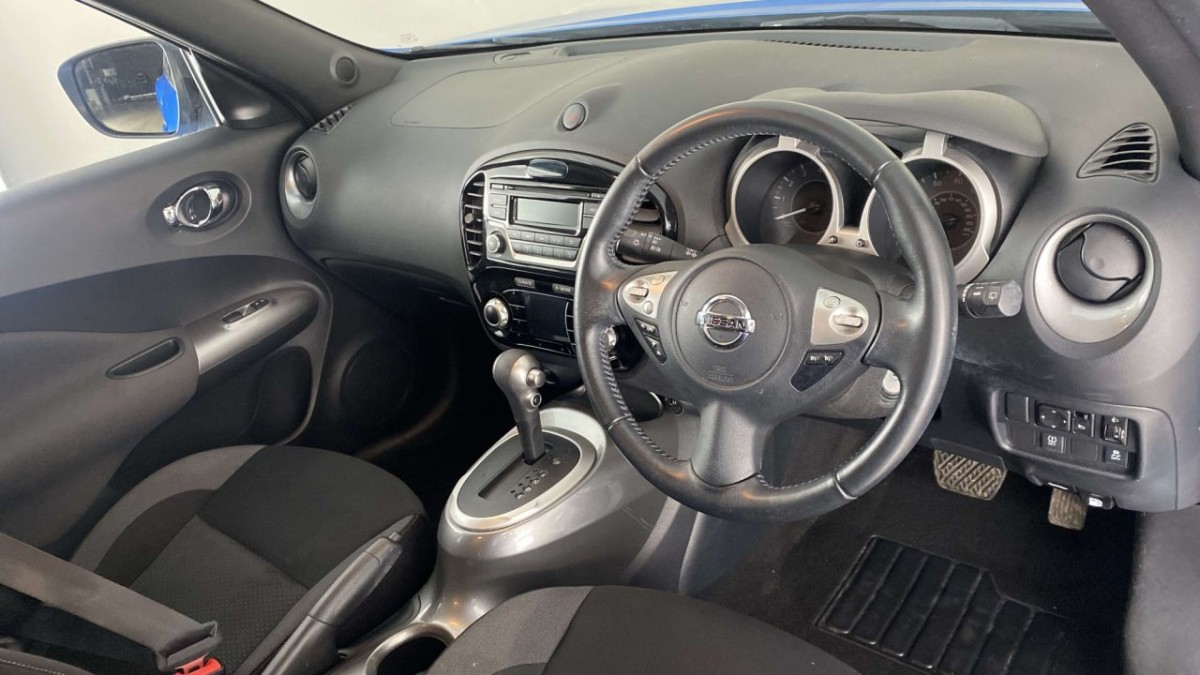 NISSAN JUKE 1.6 ACENTA XTRONIC 5D 112 BHP - 2019 - £10,790
