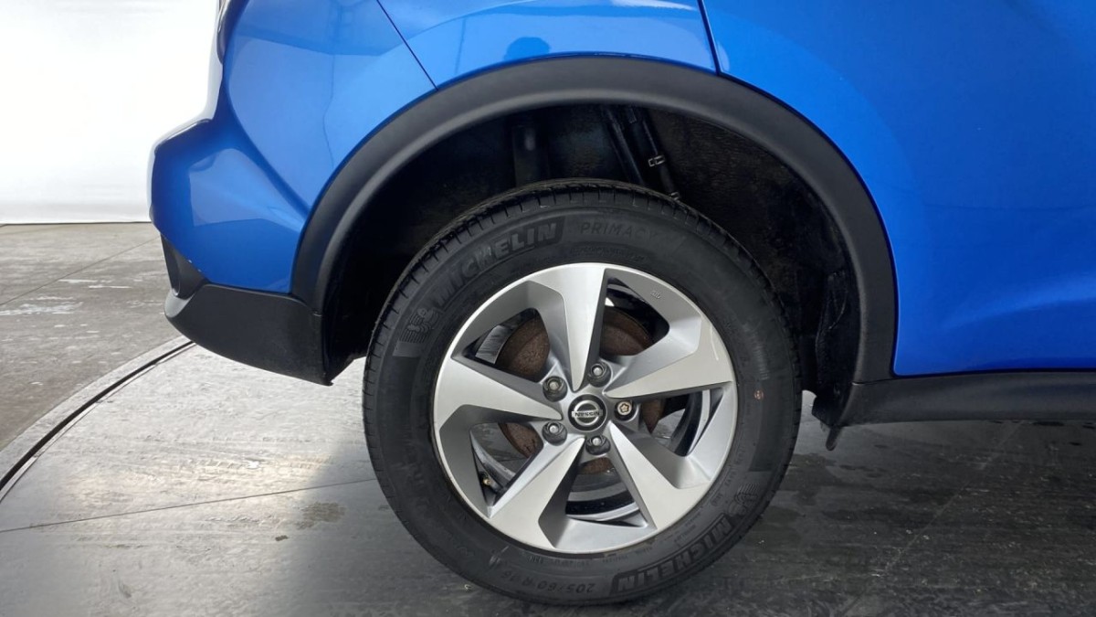 NISSAN JUKE 1.6 ACENTA XTRONIC 5D 112 BHP - 2019 - £10,790