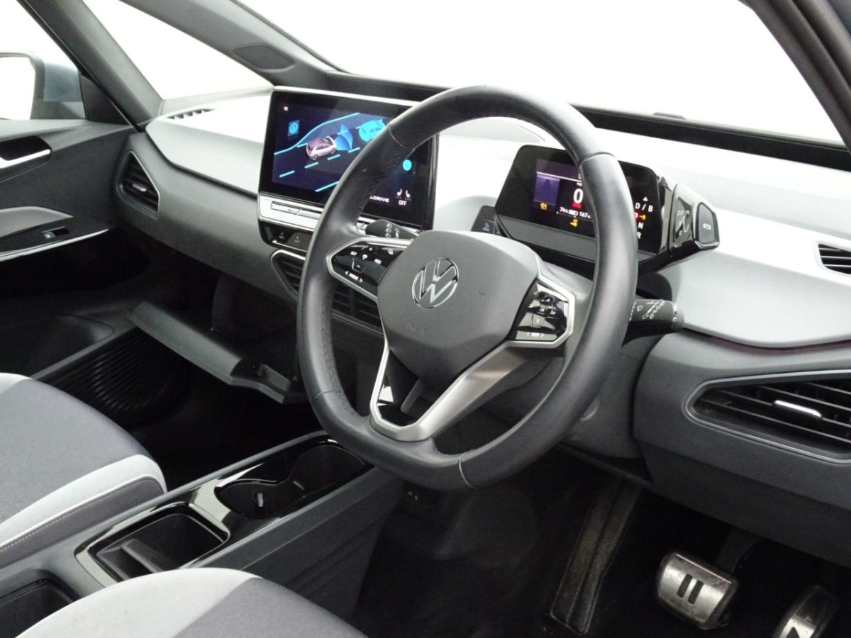 VOLKSWAGEN ID3 FAMILY 5D 202 BHP - 2021 - £16,400