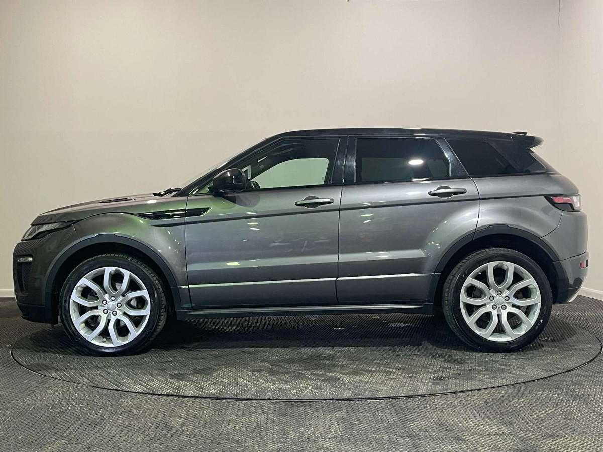 LAND ROVER RANGE ROVER EVOQUE 2017 (17) 2.0 TD4 HSE DYNAMIC SUV 5DR DIESEL AUTO 4WD EURO 6 (S/S) (180 PS) - 2017 - £14,250