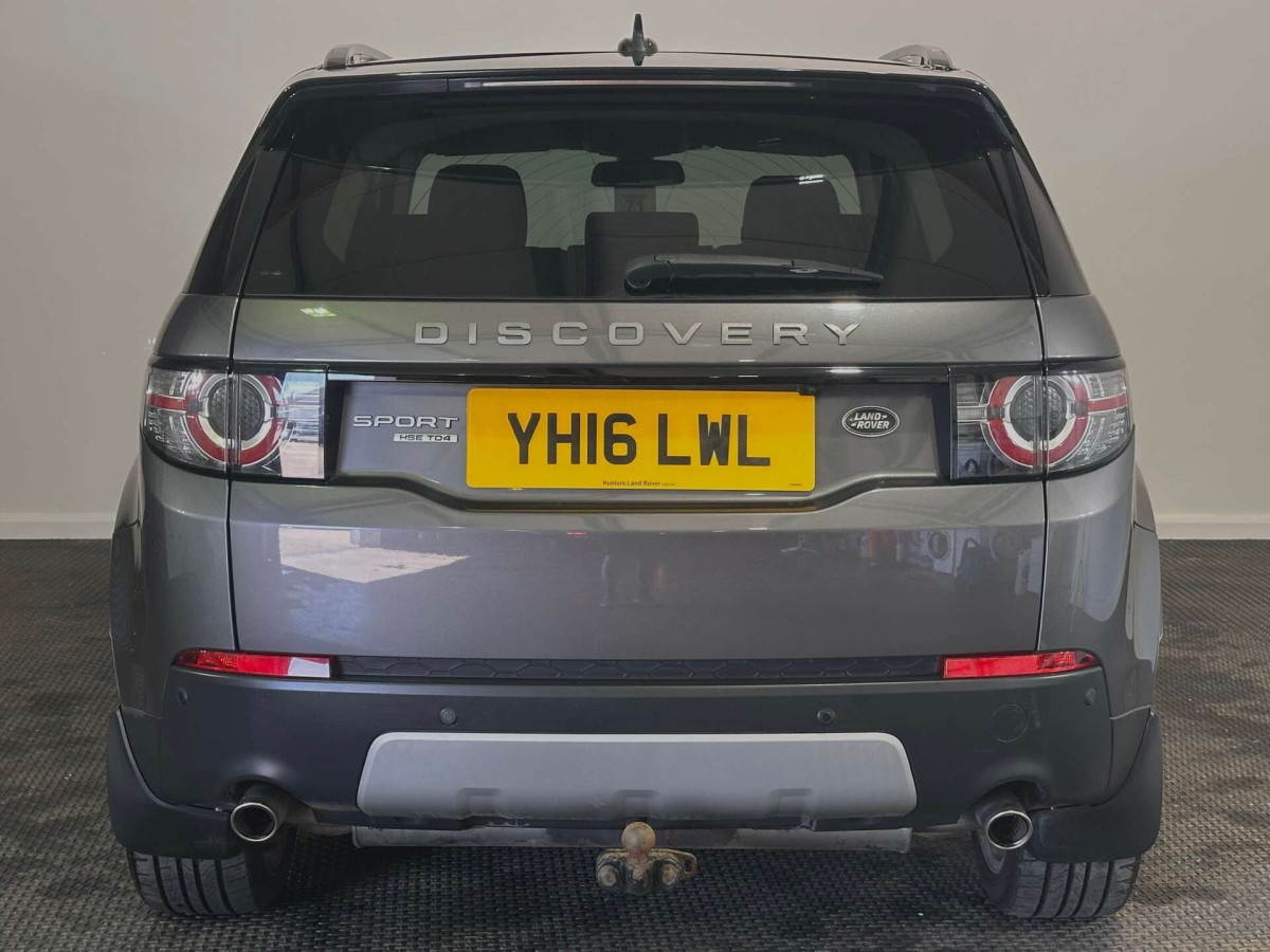 LAND ROVER DISCOVERY SPORT 2016 (16) 2.0 TD4 HSE SUV 5DR DIESEL AUTO 4WD EURO 6 (S/S) (180 PS) - 2016 - £12,500