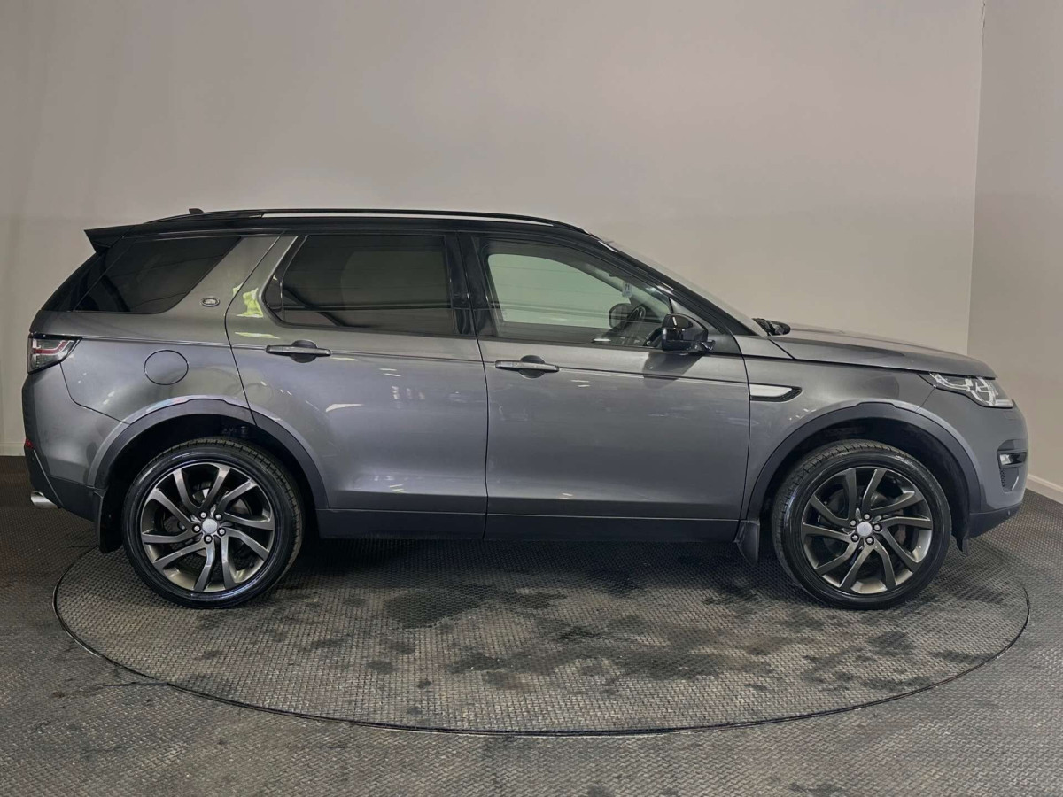 LAND ROVER DISCOVERY SPORT 2016 (16) 2.0 TD4 HSE SUV 5DR DIESEL AUTO 4WD EURO 6 (S/S) (180 PS) - 2016 - £12,500