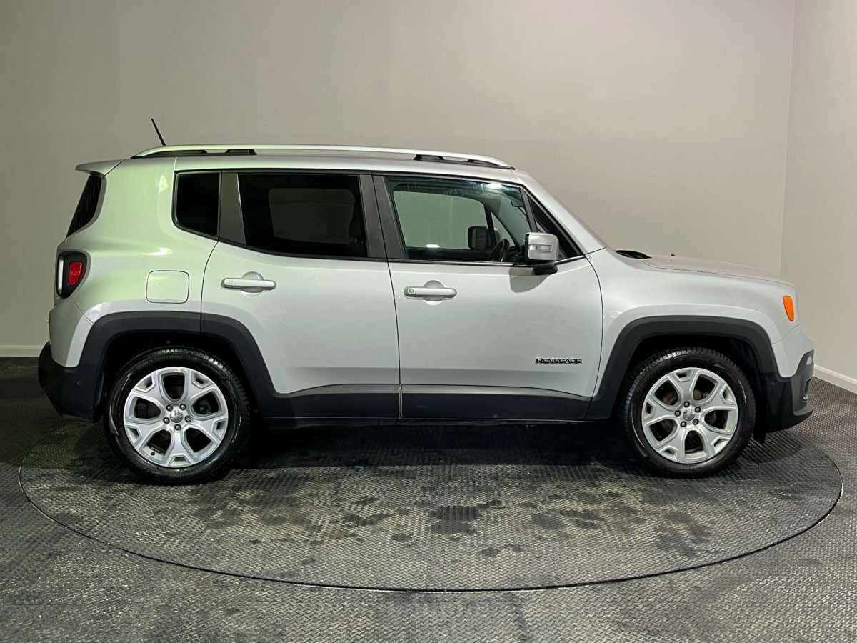 JEEP RENEGADE 2016 (66) 1.6 MULTIJETII LIMITED SUV 5DR DIESEL MANUAL EURO 6 (S/S) (120 PS) - 2016 - £8,500