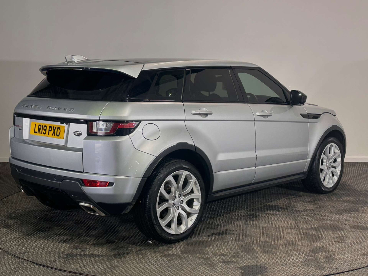 LAND ROVER RANGE ROVER EVOQUE 2019 (19) 2.0 TD4 HSE DYNAMIC SUV 5DR DIESEL AUTO 4WD EURO 6 (S/S) (180 PS) - 2019 - £15,500