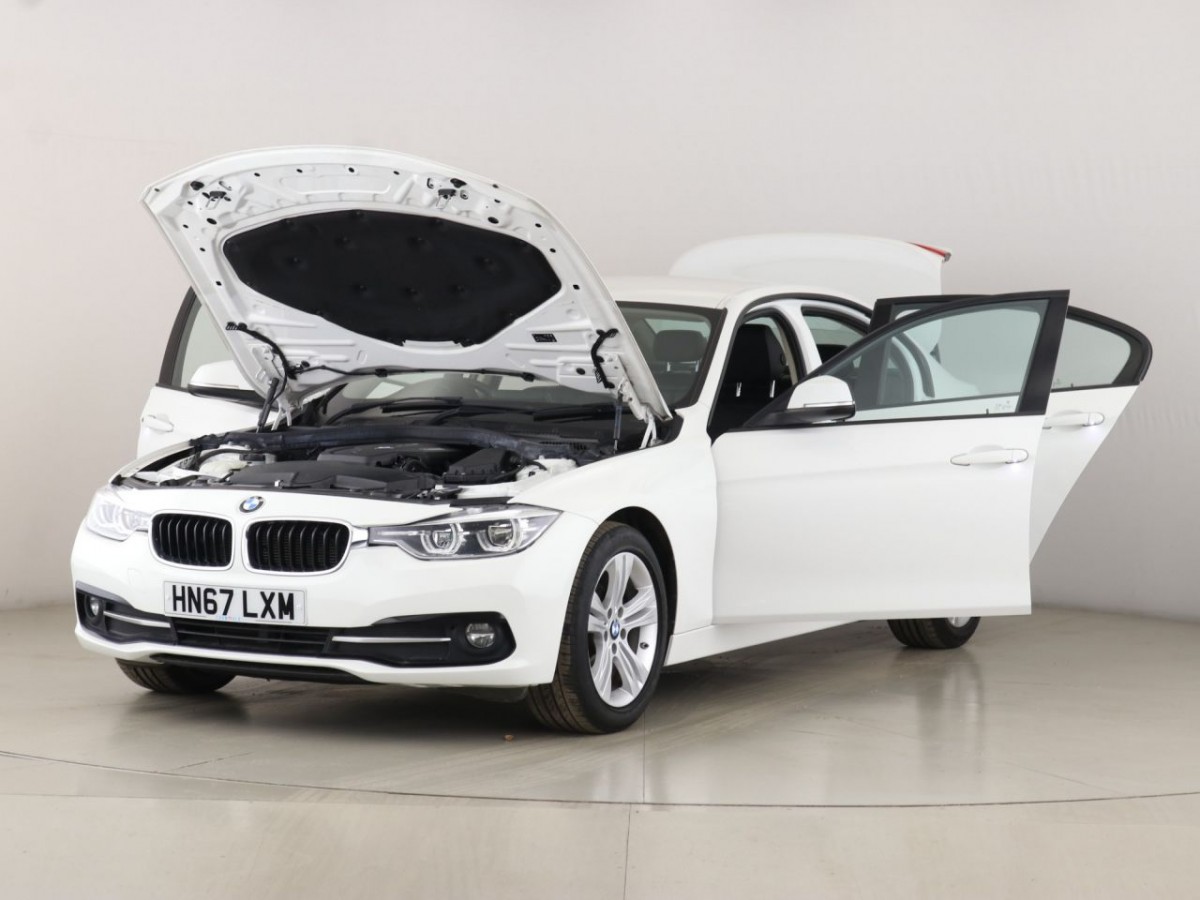 BMW 3 SERIES 2.0 320D ED SPORT 4D 161 BHP - 2017 - £14,490
