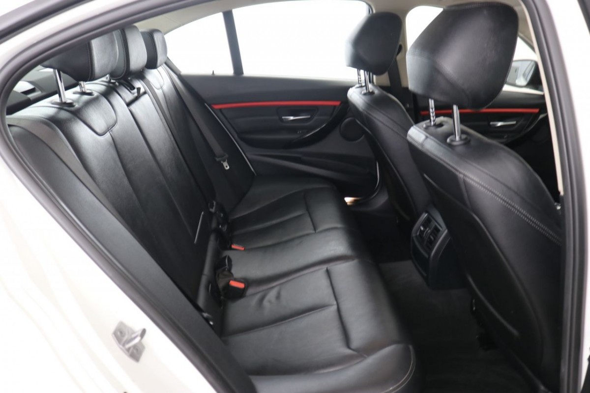 BMW 3 SERIES 2.0 320D ED SPORT 4D 161 BHP - 2017 - £14,490