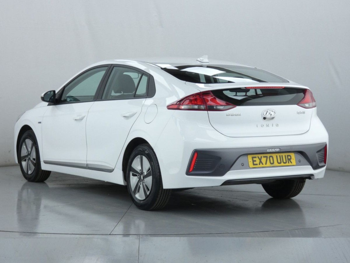 HYUNDAI IONIQ 1.6 SE CONNECT MHEV 5D 140 BHP - 2020 - £12,990