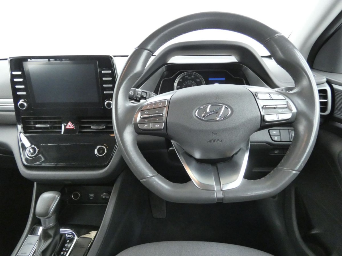 HYUNDAI IONIQ 1.6 SE CONNECT MHEV 5D 140 BHP - 2020 - £12,990