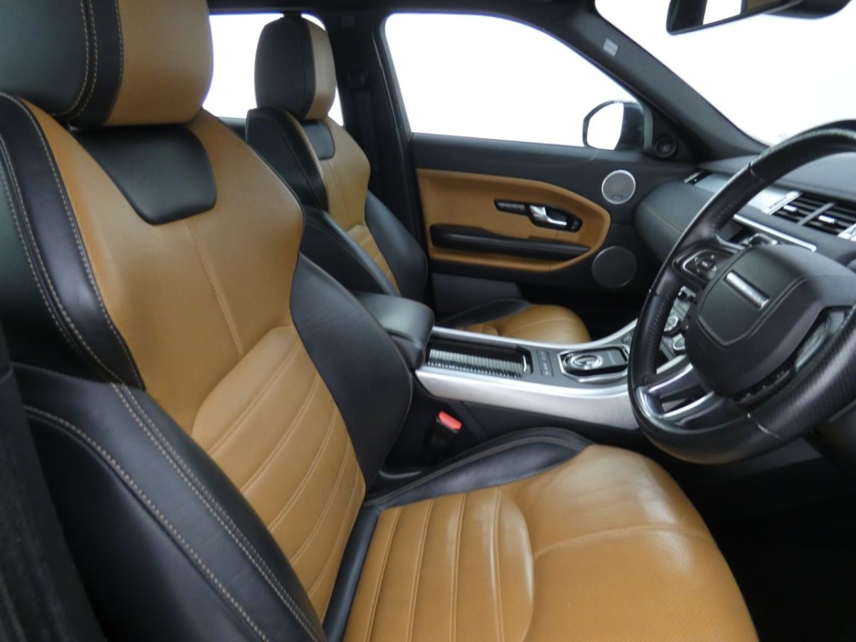 LAND ROVER RANGE ROVER EVOQUE 2.0 TD4 HSE DYNAMIC 5D 177 BHP - 2017 - £15,400