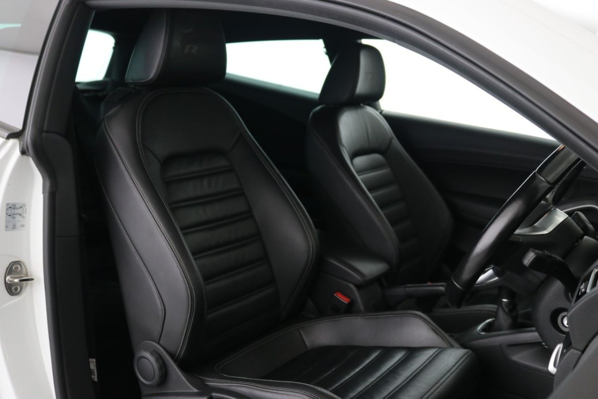 VOLKSWAGEN SCIROCCO 2.0 R LINE TDI BLUEMOTION TECHNOLOGY 2D 182 BHP - 2017 - £12,990