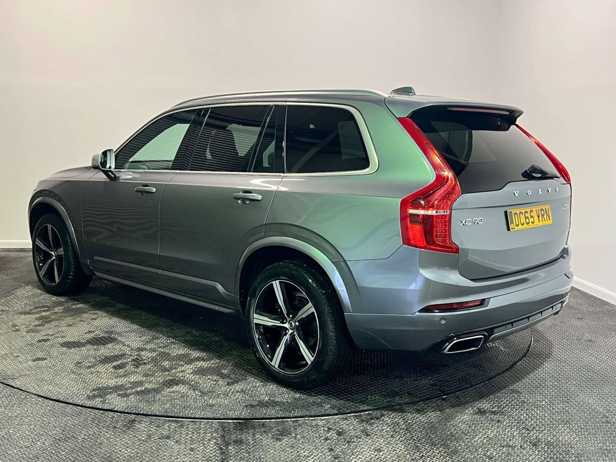 VOLVO XC90 2016 (65) 2.0 D5 R-DESIGN SUV 5DR DIESEL GEARTRONIC 4WD EURO 6 (S/S) (225 PS) - 2016 - £21,600