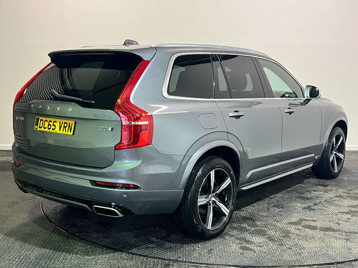 VOLVO XC90 2016 (65) 2.0 D5 R-DESIGN SUV 5DR DIESEL GEARTRONIC 4WD EURO 6 (S/S) (225 PS) - 2016 - £21,600