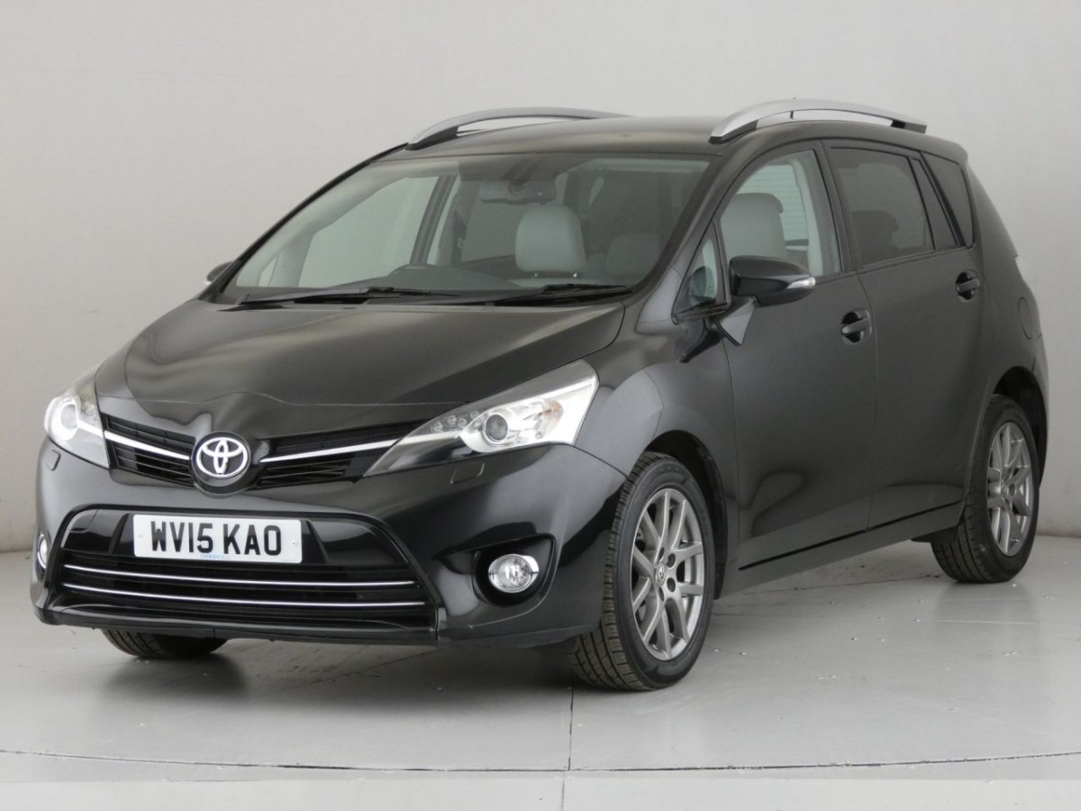 TOYOTA VERSO 1.6 D-4D EXCEL 5D 110 BHP - 2015 - £10,400