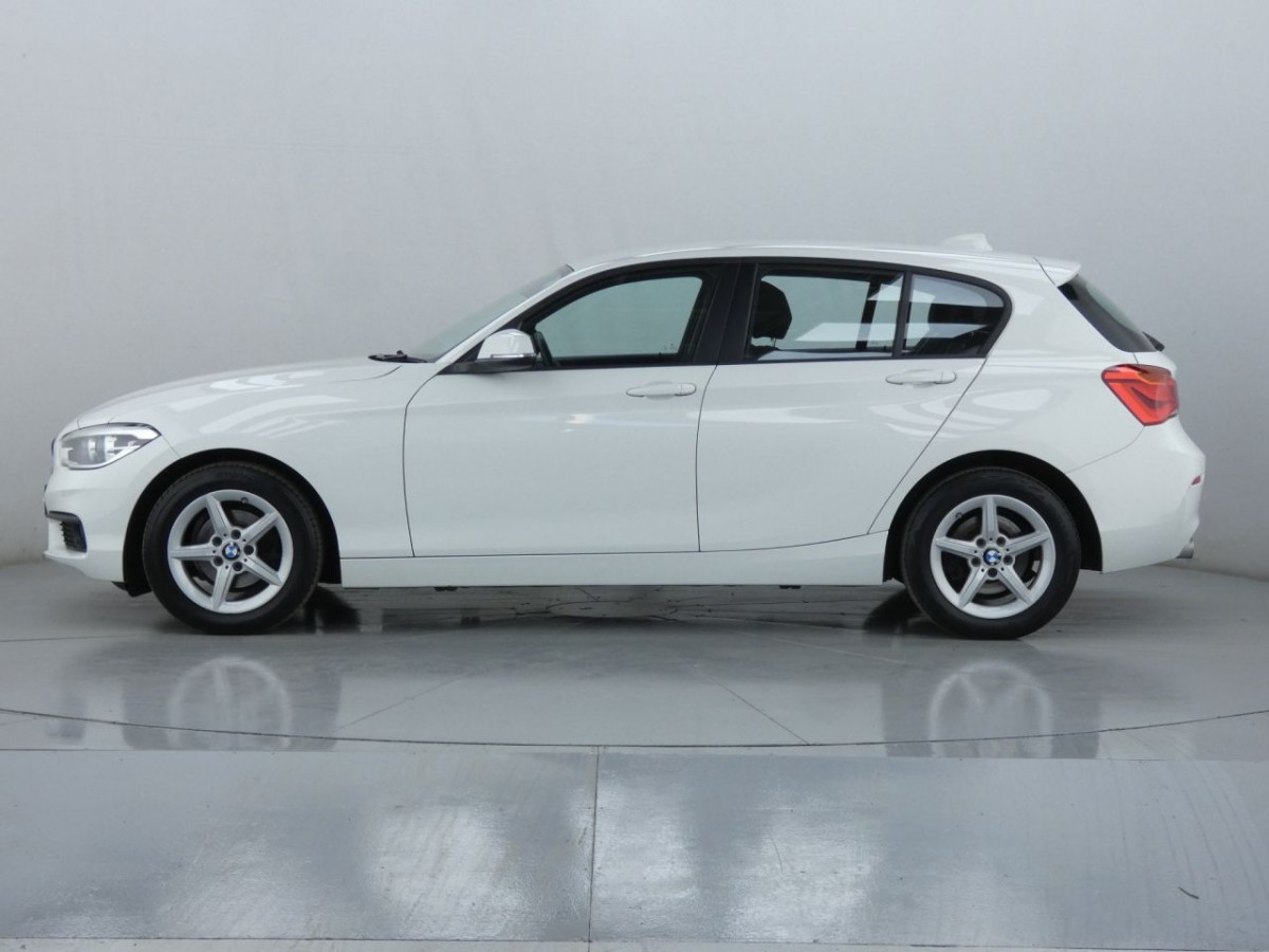 BMW 1 SERIES 1.5 116D SE BUSINESS 5D 114 BHP - 2018 - £13,700