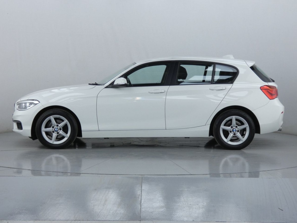 BMW 1 SERIES 1.5 116D SE BUSINESS 5D 114 BHP - 2018 - £13,700