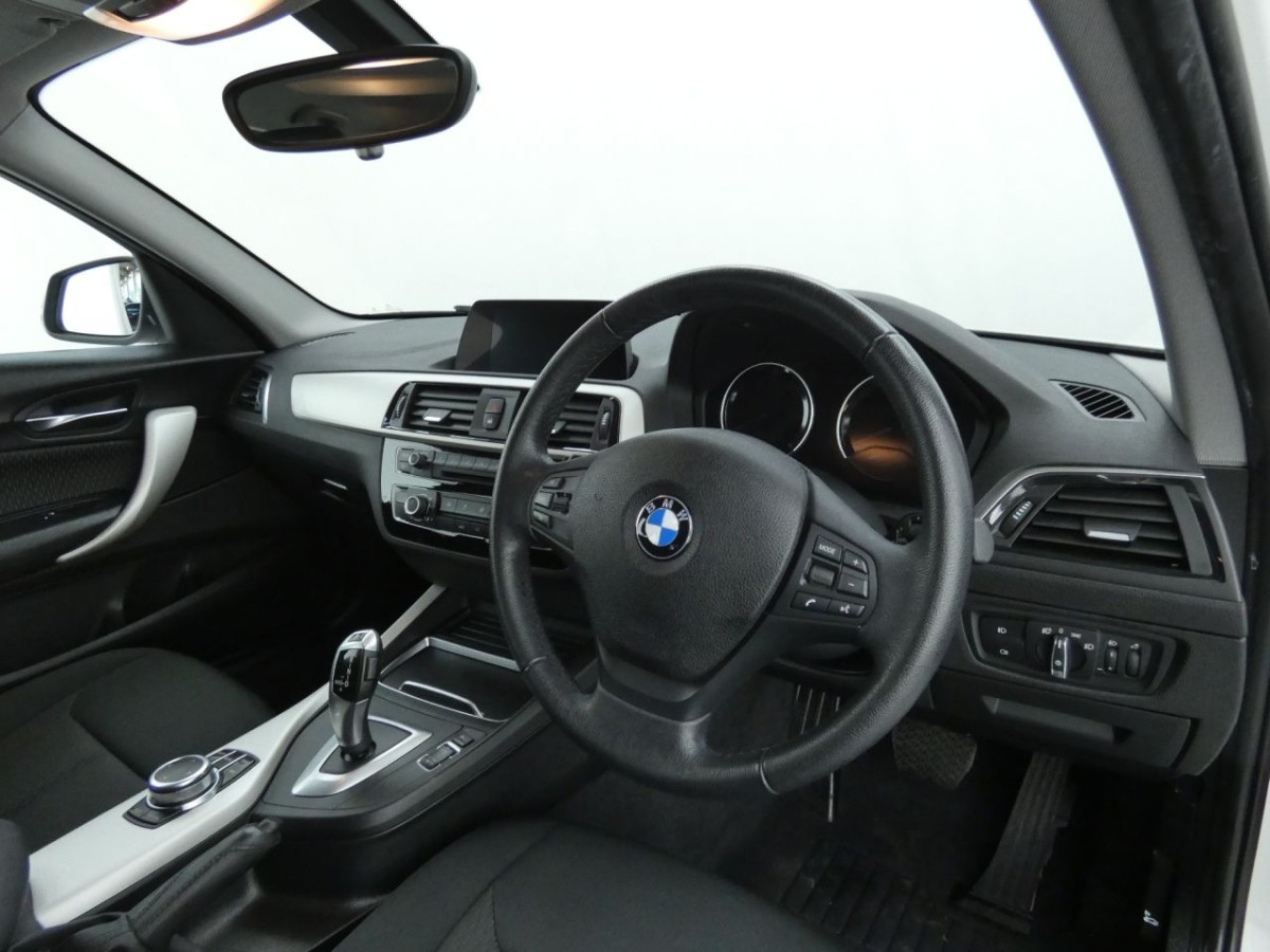 BMW 1 SERIES 1.5 116D SE BUSINESS 5D 114 BHP - 2018 - £13,700