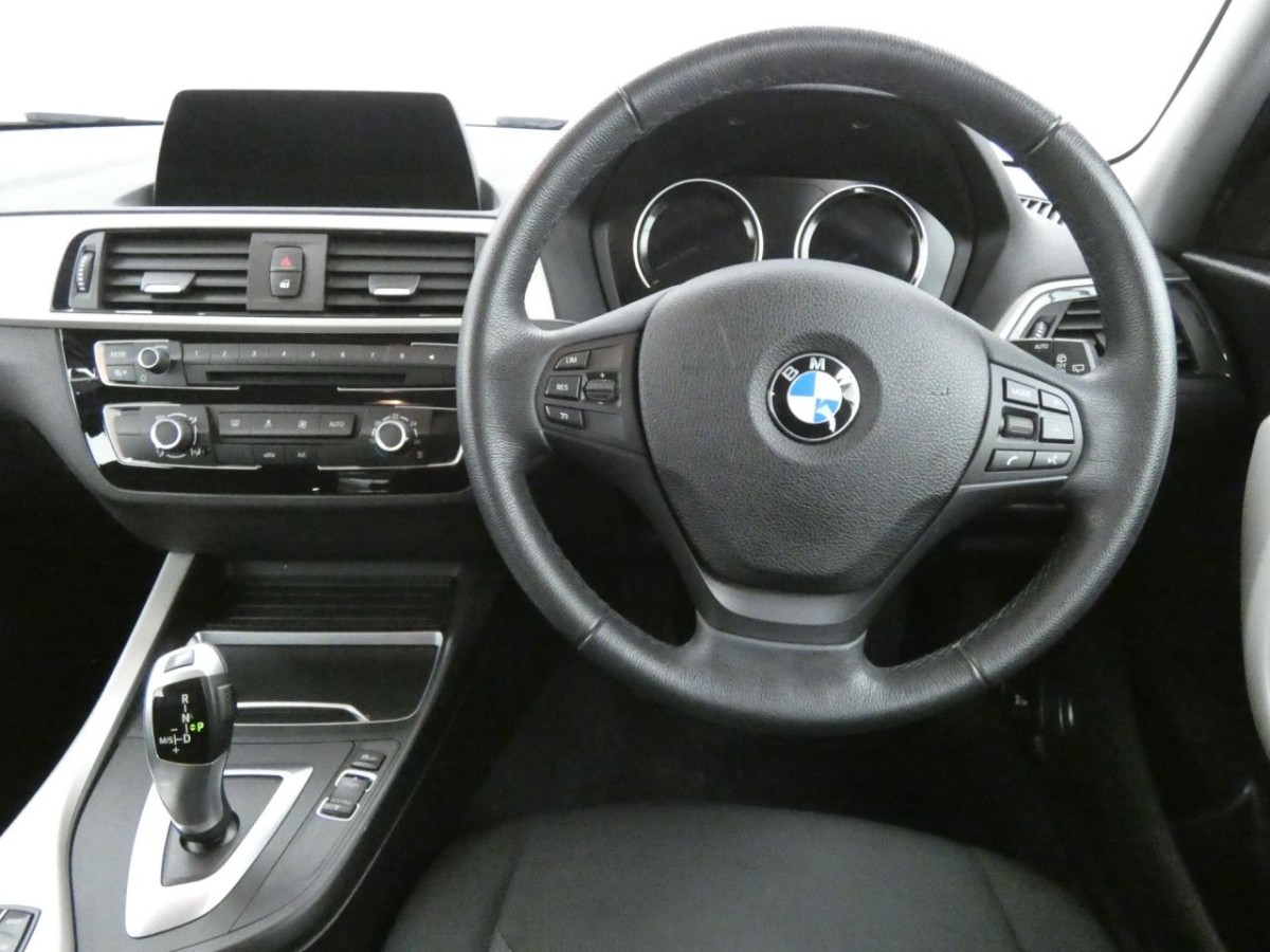BMW 1 SERIES 1.5 116D SE BUSINESS 5D 114 BHP - 2018 - £13,700
