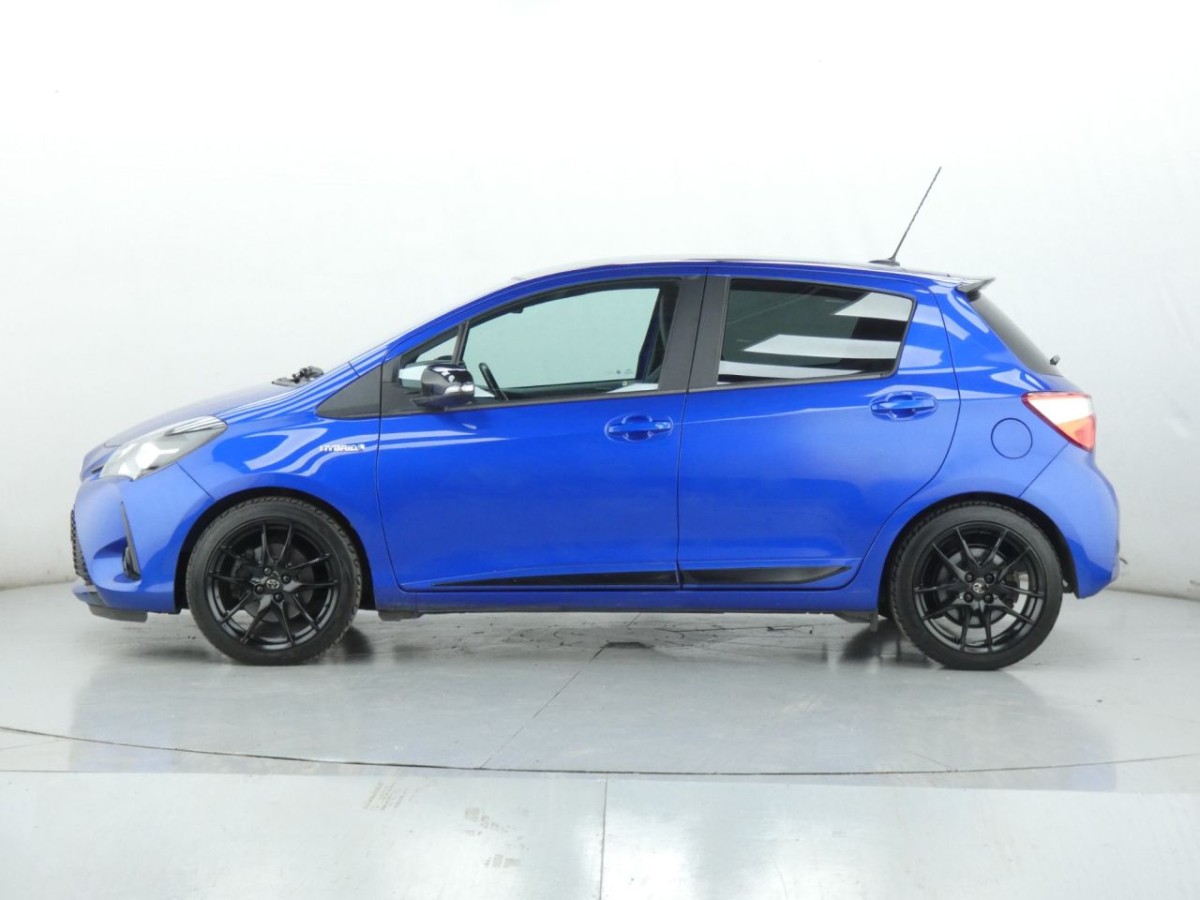 TOYOTA YARIS 1.5 VVT-I GR-SPORT 5D 100 BHP - 2020 - £12,700