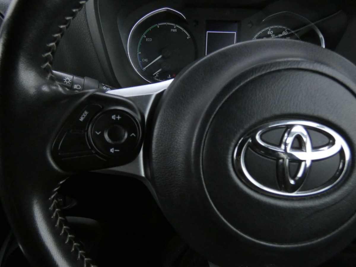 TOYOTA YARIS 1.5 VVT-I GR-SPORT 5D 100 BHP - 2020 - £12,700