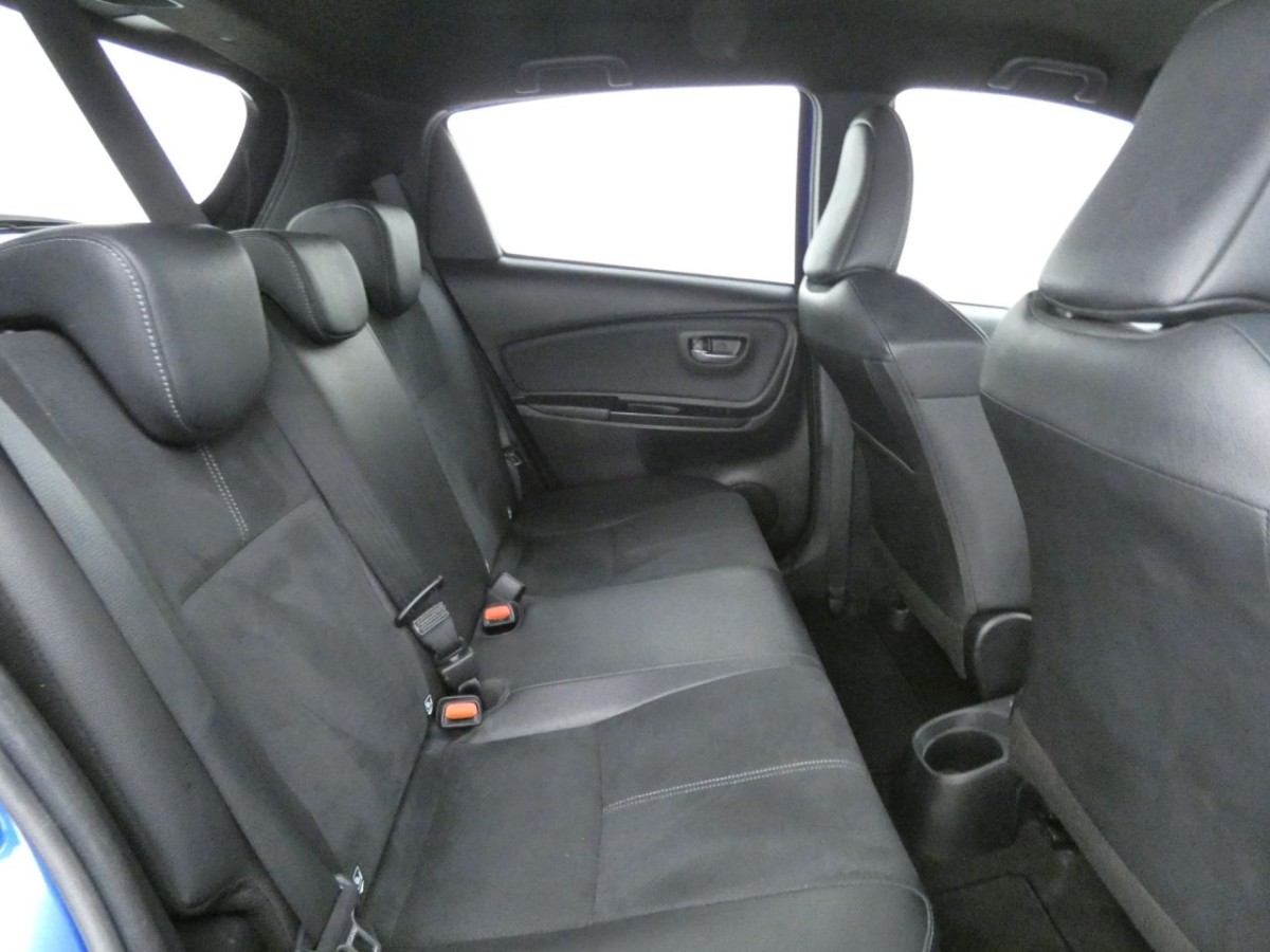 TOYOTA YARIS 1.5 VVT-I GR-SPORT 5D 100 BHP - 2020 - £12,700