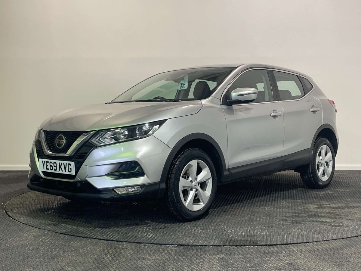 NISSAN QASHQAI 2019 (69) 1.3 DIG-T ACENTA PREMIUM SUV 5DR PETROL MANUAL EURO 6 (S/S) (140 PS) - 2019 - £9,200