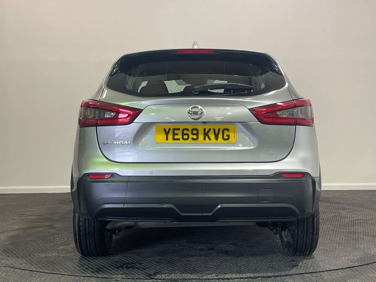 NISSAN QASHQAI 2019 (69) 1.3 DIG-T ACENTA PREMIUM SUV 5DR PETROL MANUAL EURO 6 (S/S) (140 PS) - 2019 - £9,200
