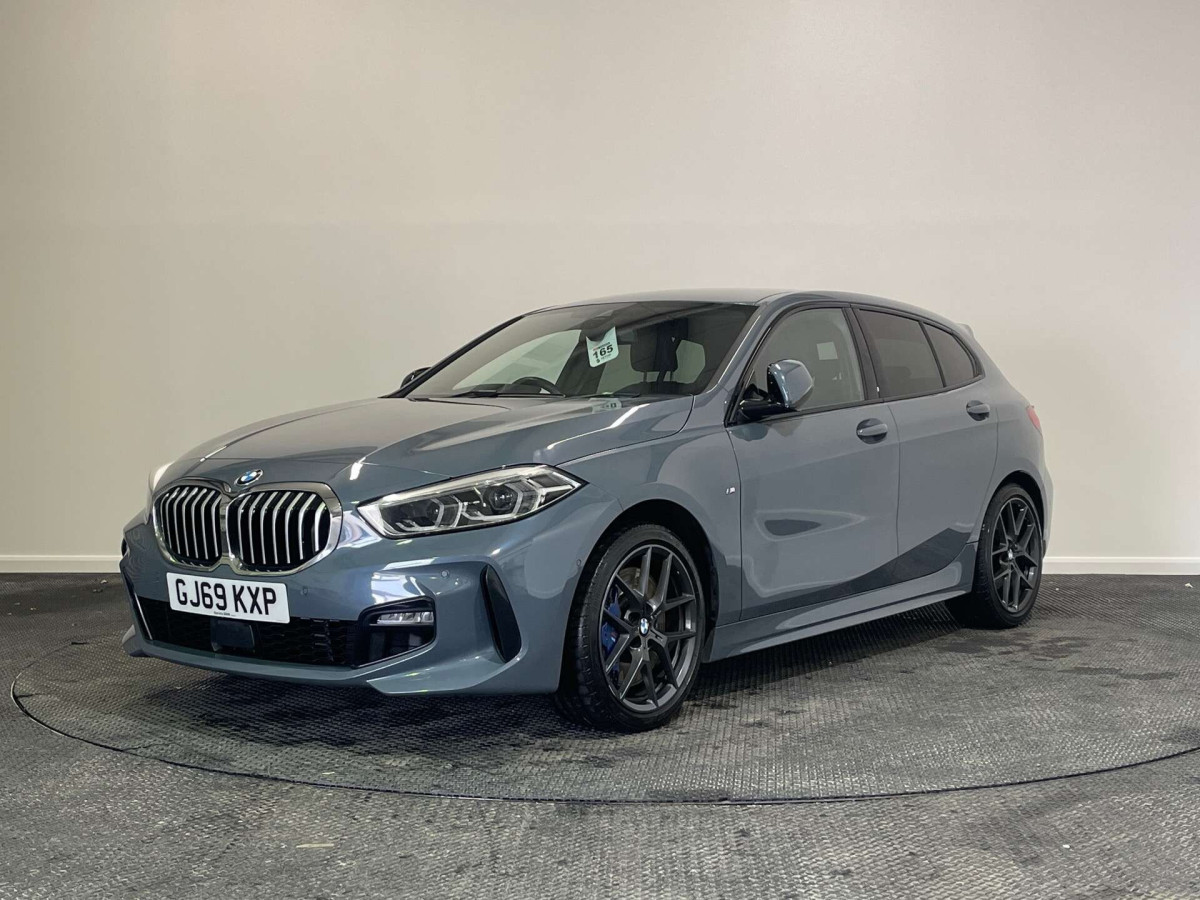 BMW 1 SERIES 2019 (69) 1.5 118I M SPORT HATCHBACK 5DR PETROL MANUAL EURO 6 (S/S) (140 PS) - 2019 - £13,500
