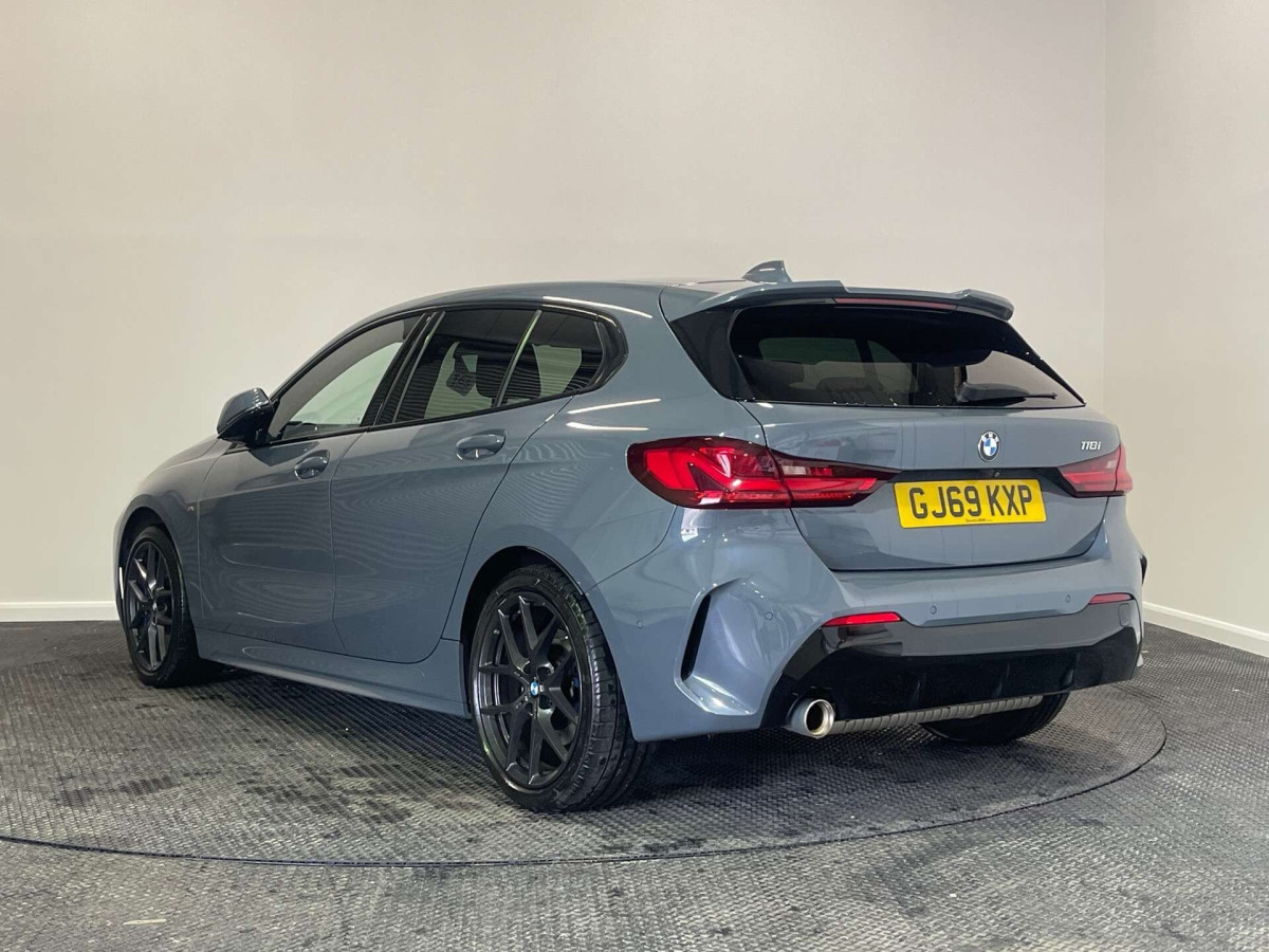 BMW 1 SERIES 2019 (69) 1.5 118I M SPORT HATCHBACK 5DR PETROL MANUAL EURO 6 (S/S) (140 PS) - 2019 - £13,500