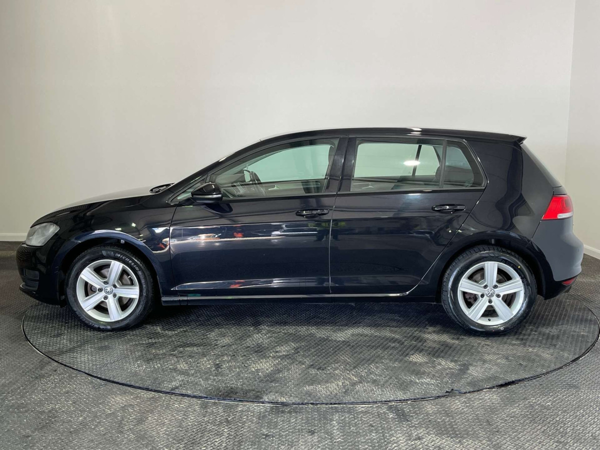 VOLKSWAGEN GOLF 2015 (15) 1.4 TSI BLUEMOTION TECH MATCH HATCHBACK 5DR PETROL MANUAL EURO 6 (S/S) (125 - 2015 - £9,000