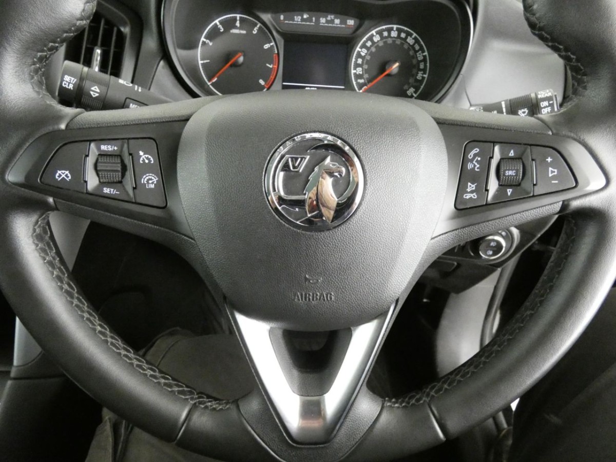 VAUXHALL ZAFIRA TOURER 1.4 SRI NAV 5D 138 BHP - 2018 - £14,990