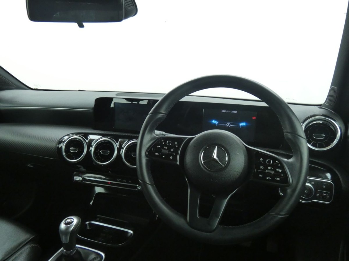 MERCEDES-BENZ A-CLASS 1.5 A 180 D SE 5D 114 BHP - 2020 - £15,700